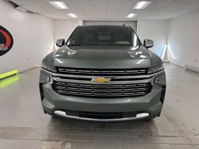 Photo of 2024 Silver Sage Metallic Chevrolet Suburban