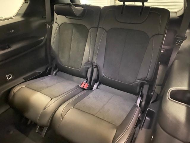 Photo of 2025 Diamond Black Jeep Grand Cherokee L