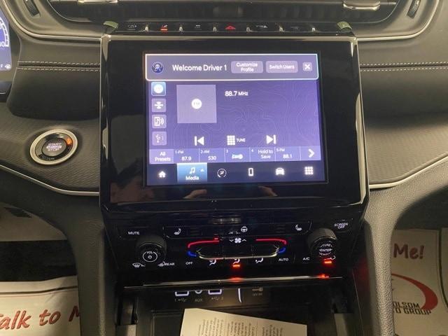 Photo of 2025 Diamond Black Jeep Grand Cherokee L