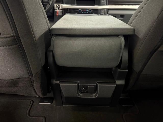 Photo of 2025 Black Metallic Ford F-250