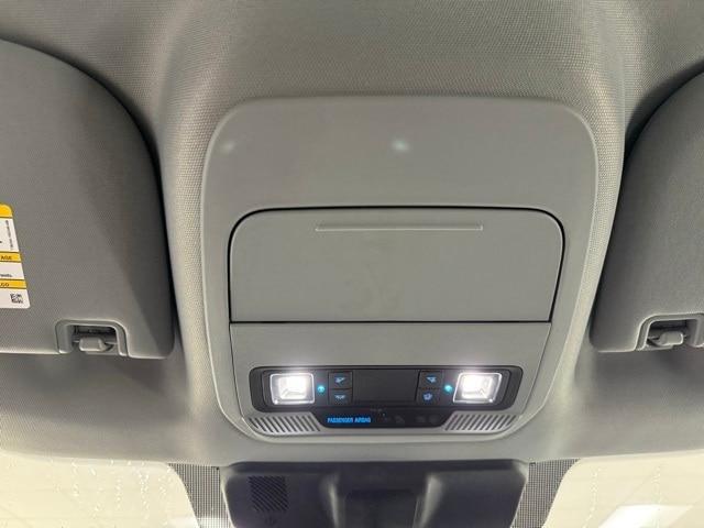 Photo of 2025 Black Metallic Ford F-250