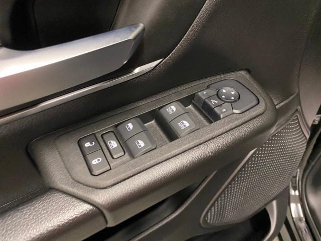 Photo of 2025 Diamond Black RAM 1500