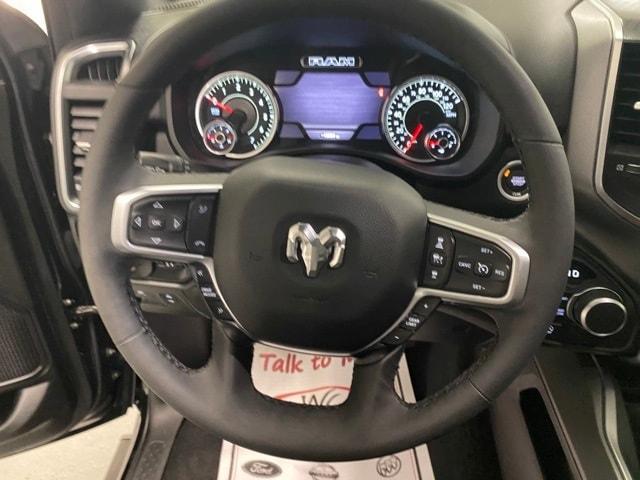 Photo of 2025 Diamond Black RAM 1500