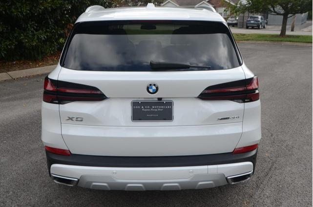 Photo of 2025 Alpine White BMW X5