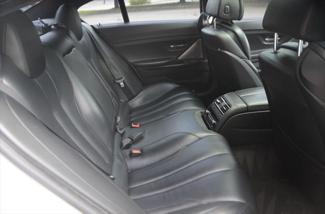 Photo of 2016 Alpine White BMW 650