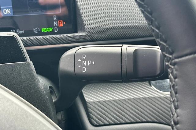 Photo of 2025 Glacier Gray Metallic TriCoat Ford Mustang Mach-E
