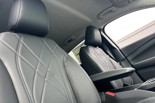 Photo of 2025 Glacier Gray Metallic TriCoat Ford Mustang Mach-E