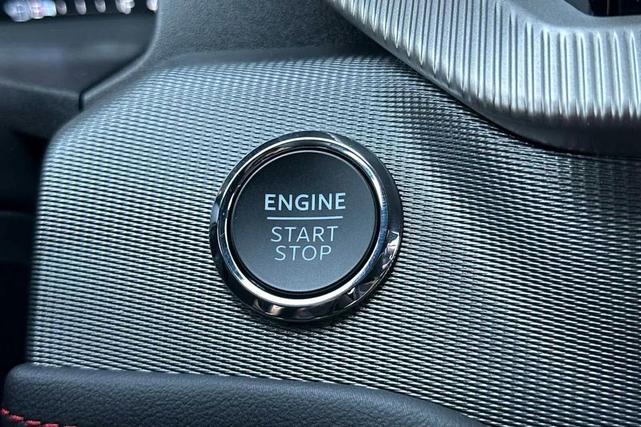 Photo of 2025 Agate Black Metallic Ford Explorer