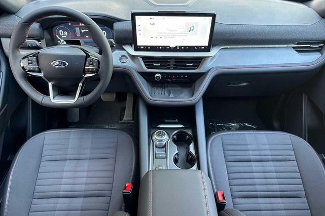 Photo of 2025 Vapor Blue Metallic Ford Explorer