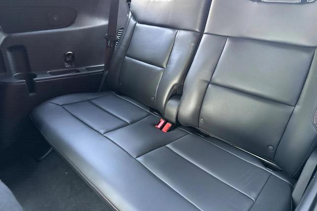 Photo of 2025 Vapor Blue Metallic Ford Explorer