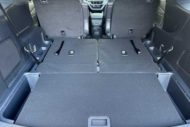 Photo of 2025 Vapor Blue Metallic Ford Explorer