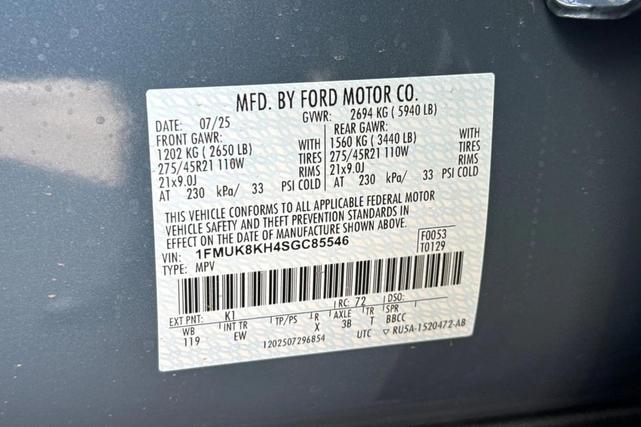 Photo of 2025 Vapor Blue Metallic Ford Explorer