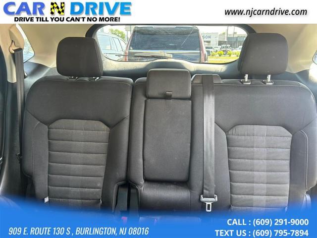 Photo of 2017 Shadow Black Ford Edge