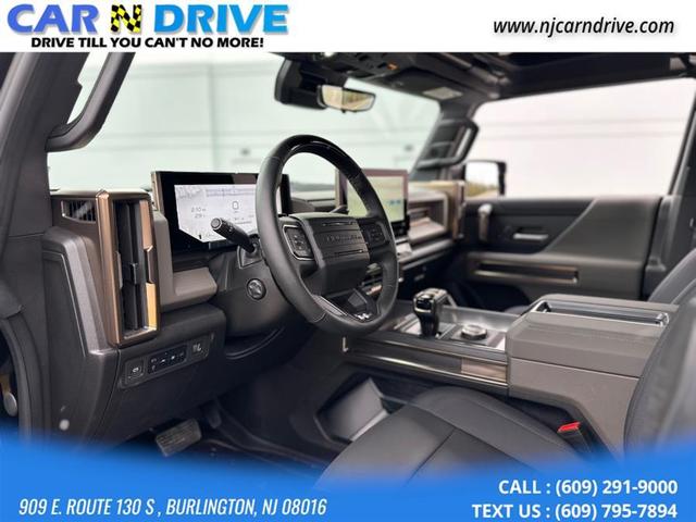 Photo of 2025 Void Black GMC HUMMER EV SUV