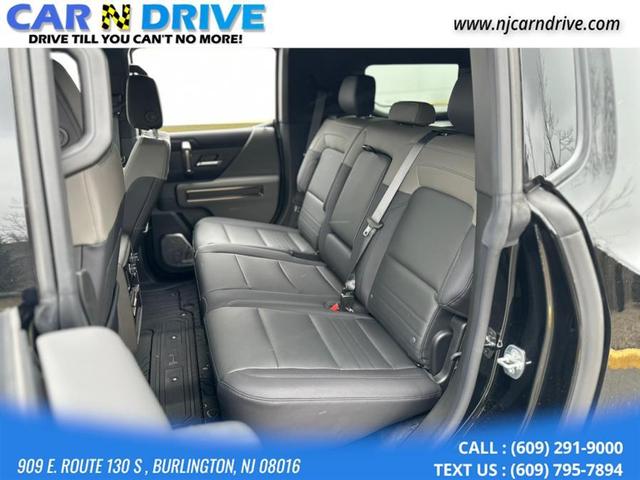 Photo of 2025 Void Black GMC HUMMER EV SUV