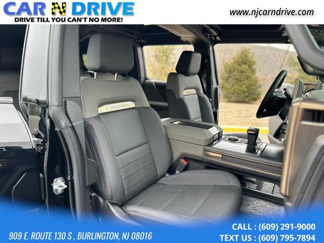 Photo of 2025 Void Black GMC HUMMER EV SUV
