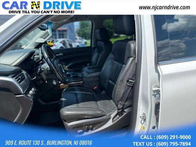Photo of 2015 Summit White Chevrolet Suburban