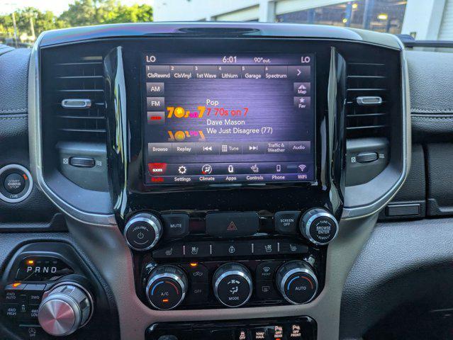 Photo of 2019 Granite Crystal Metallic Clearcoat RAM 1500