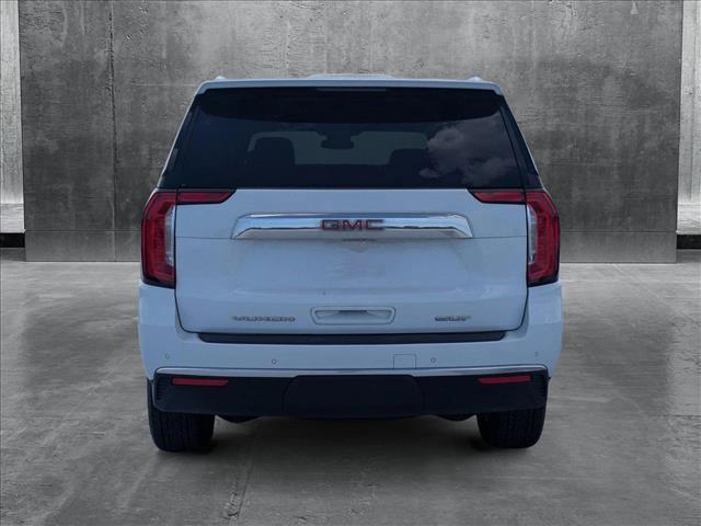 Photo of 2023 Summit White GMC Yukon XL