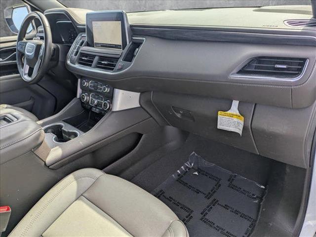 Photo of 2023 Summit White GMC Yukon XL