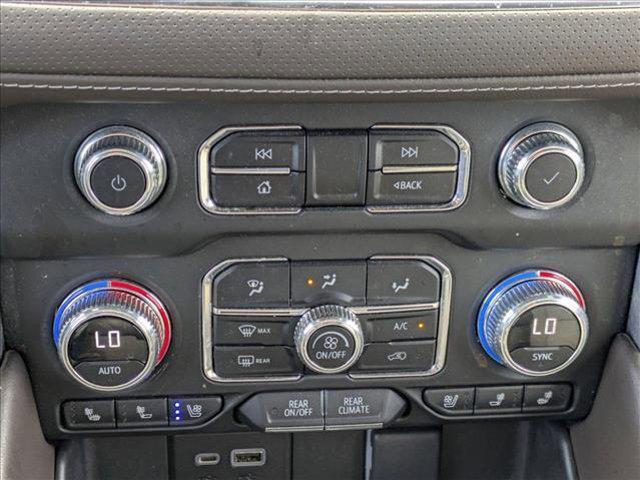 Photo of 2023 Summit White GMC Yukon XL