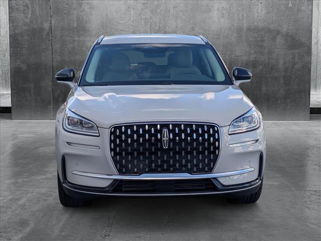Photo of 2024 Ceramic Pearl Metallic Tri-Coat Lincoln Corsair