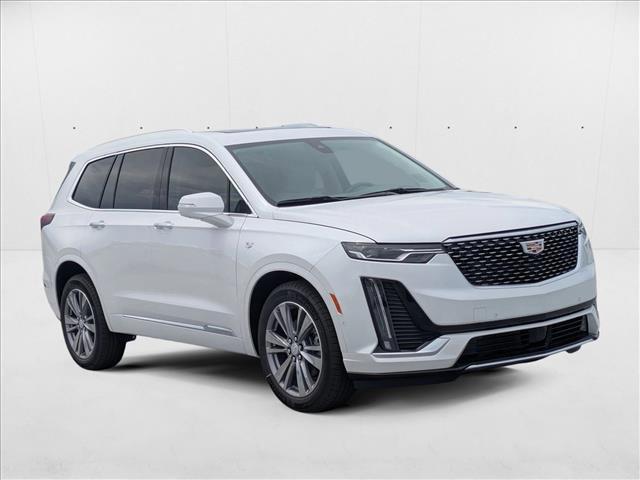 Photo of 2025 Crystal White Tricoat Cadillac XT6