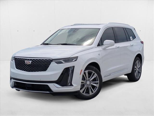 Photo of 2025 Crystal White Tricoat Cadillac XT6
