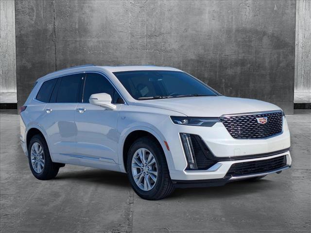 Photo of 2025 Crystal White Tricoat Cadillac XT6