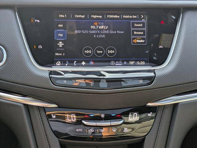 Photo of 2025 Crystal White Tricoat Cadillac XT6