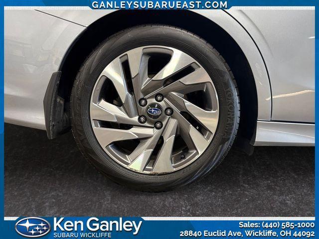 Photo of 2023 Ice Silver Metallic Subaru Legacy