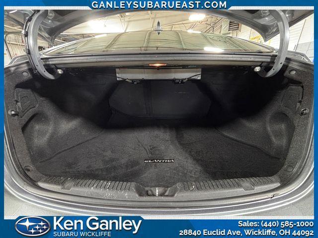 Photo of 2016 Titanium Gray Metallic Hyundai ELANTRA