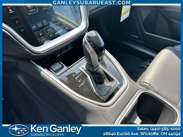 Photo of 2025 Crystal White Pearl Subaru Legacy