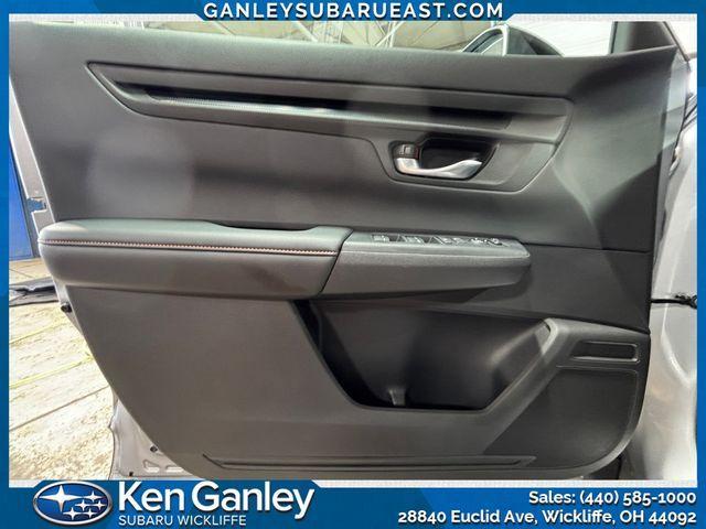 Photo of 2023 Lunar Silver Metallic Honda CR-V Hybrid