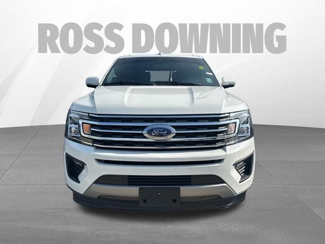 Photo of 2021 White Ford Expedition