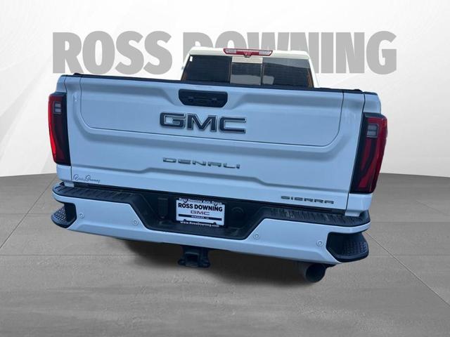 Photo of 2024 Summit White GMC Sierra 2500