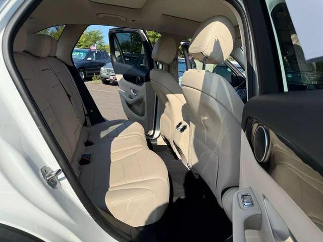 Photo of 2017 White Mercedes-Benz GLC 300