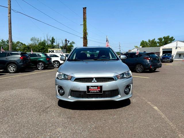 Photo of 2016 Silver Mitsubishi Lancer