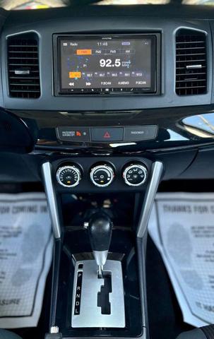 Photo of 2016 Silver Mitsubishi Lancer