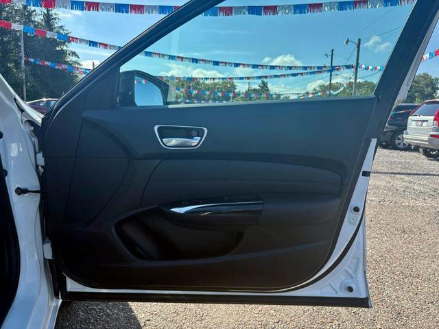 Photo of 2018 Bellanova White Pearl Acura TLX