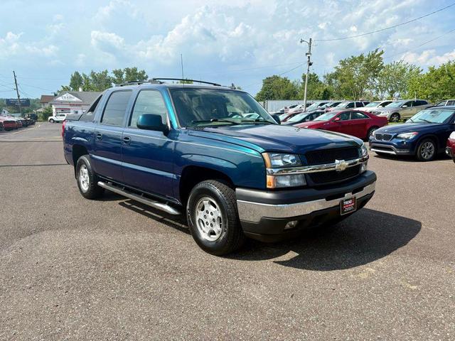 Photo of 2006 Bermuda Blue Metallic Chevrolet Avalanche