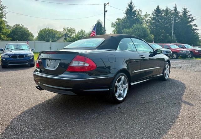 Photo of 2007 Black Mercedes-Benz CLK-Class