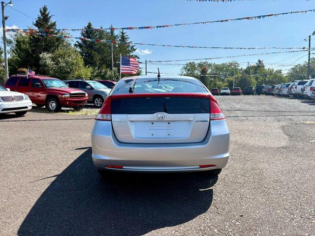 Photo of 2010 Alabaster Silver Metallic Honda Insight