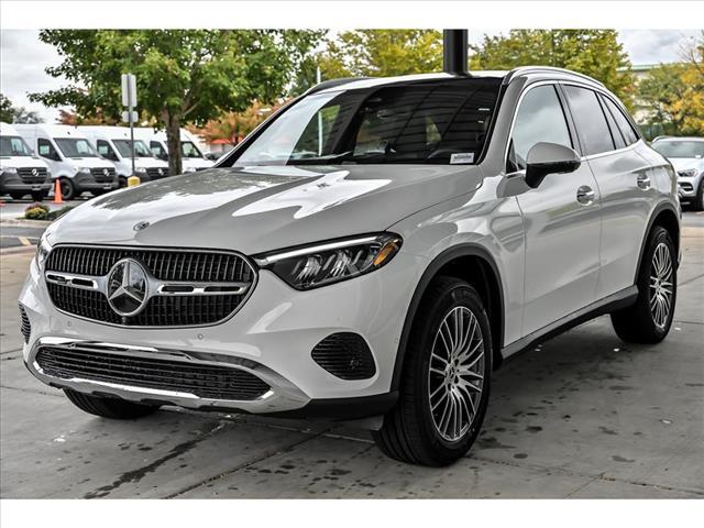 Photo of 2026 Polar White Mercedes-Benz GLC 300