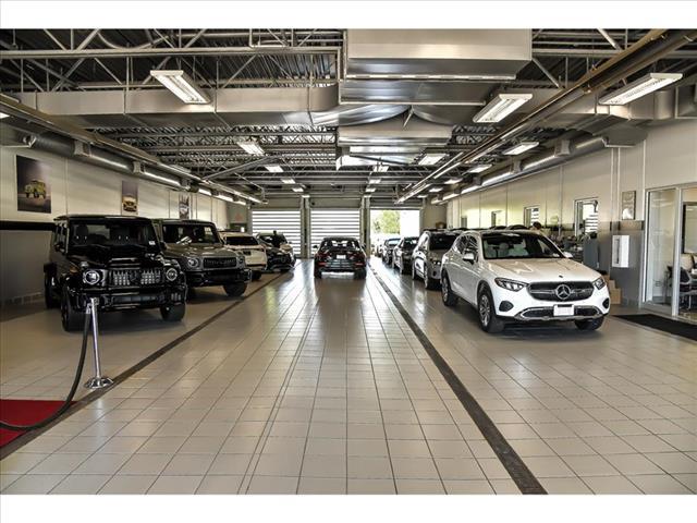 Photo of 2026 Polar White Mercedes-Benz GLC 300