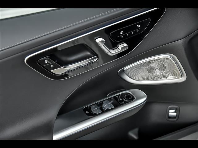 Photo of 2025 Polar White Mercedes-Benz C-Class
