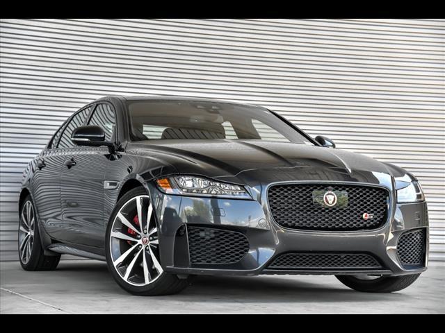 2017 Jaguar XF