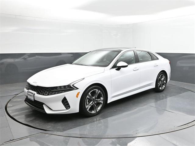 2022 Kia K5