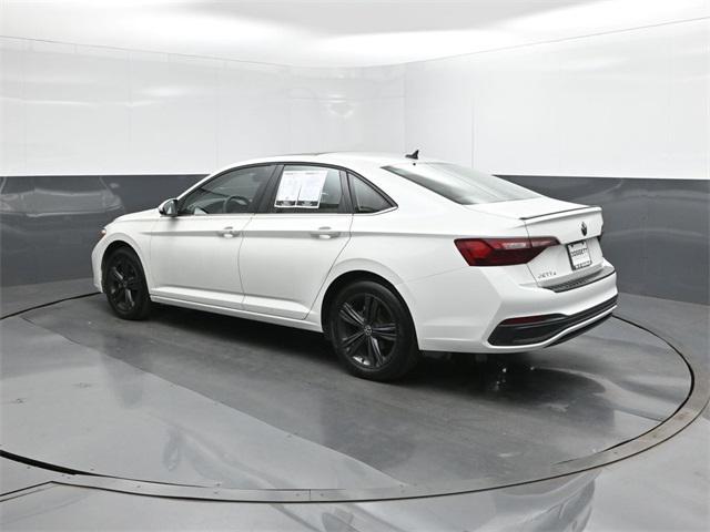 Photo of 2023 Opal White Volkswagen Jetta