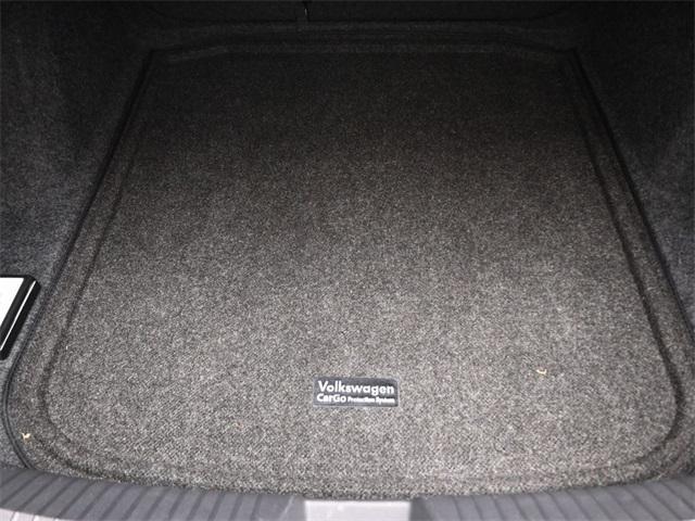 Photo of 2023 Opal White Volkswagen Jetta